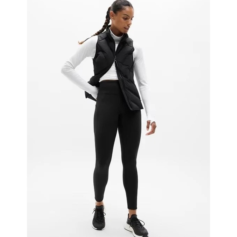 NWT Athleta Altitude Edge Stash Tight Black Fleece Lined Leggings M